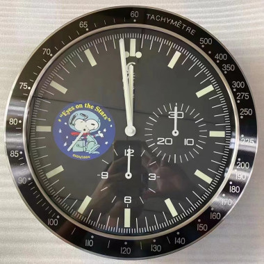 Omega SpeedMaster Snoopy in the moon